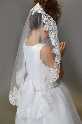Mantilla Lace First Communion Ava Veil