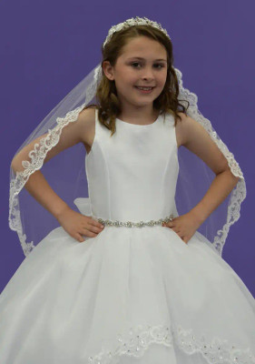 Audrey First Communion Veil with Lace Edge