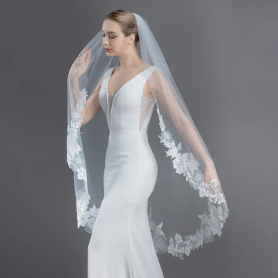 Romantic Lace 50" Long Semi Waltz Wedding Veil Romantic Lace 50" Long Semi Waltz Wedding Veil