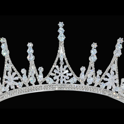 Dazzling 2 1/2" Tall CZ Wedding and Quinceanera Tiara