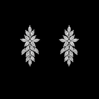 Stunning 3A CZ Bridal and Formal Jewelry Set in Silver Plating