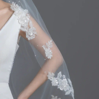 Beaded Lace Fingertip Wedding Veil V6219