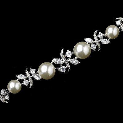 Luxurious Ivory Pearl and CZ Bridal Wedding Bracelet Luxurious Ivory Pearl and CZ Bridal Wedding Bracelet
