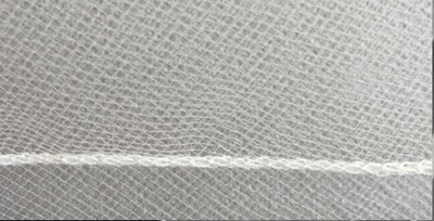 Shoulder Length Soft Tulle Wedding Veil with Pencil Edge