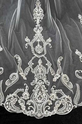 Exquisite Scroll Lace Regal Cathedral Wedding Veil CF934 - Sale!