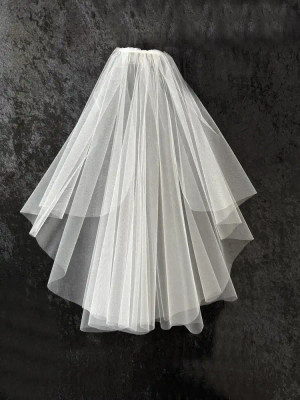Fingertip Length Wedding Veil with Waterfall Cut V6908