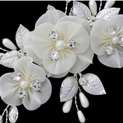 Floral Bridal Hair Clip with Pearls and Crystals Floral Bridal Hair Clip with Pearls and Crystals