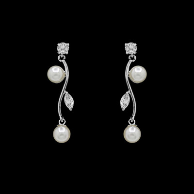 Pearl and Crystal Wedding Tiara with Jewelry Set Pearl and Crystal Wedding Tiara with Jewelry Set