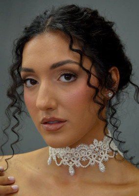 Beaded Pearl and Crystal Lace Choker and Earring Bridal Jewelry Set Beaded Pearl and Crystal Lace Choker and Earring Bridal Jewelry Set