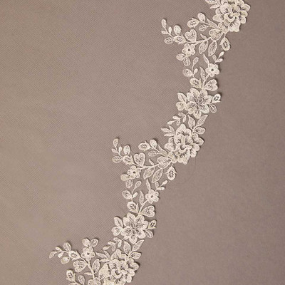 Floral Lace Edge Fingertip Wedding Veil Envogue V2683SF