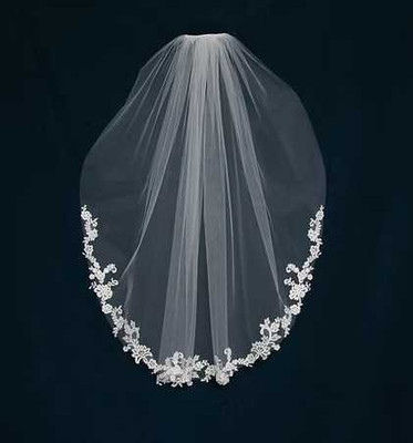 Fingertip Length Wedding Veil with Beaded Floral Lace C532