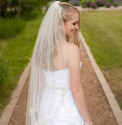 Fingertip Length Wedding Veil with Beaded Floral Lace C532