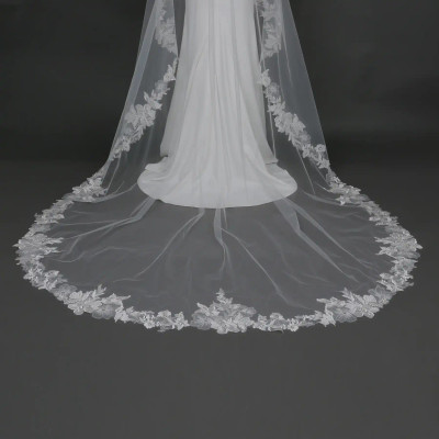 Romantic Lace Mantilla Cathedral Wedding Veil V6231-M