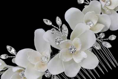 Beautiful Floral Bridal Hair Comb with Crystals