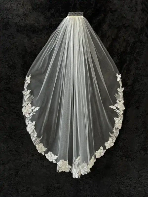 Heavily Beaded Floral Leafy Lace Fingertip Wedding Veil CF945