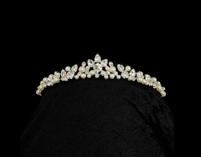 Petite Pearl and Rhinestone Wedding Tiara 9750