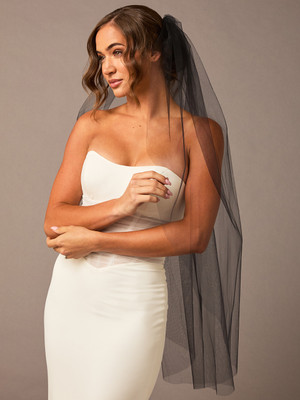 Black Fingertip Cut Edge Wedding Veil enVogue V03SF-B 