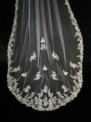 Royal Cathedral Wedding Veil with Lace Appliques CF950
