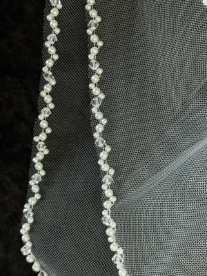 Two Layer Pearl and Crystal Knee Length Wedding Veil C642