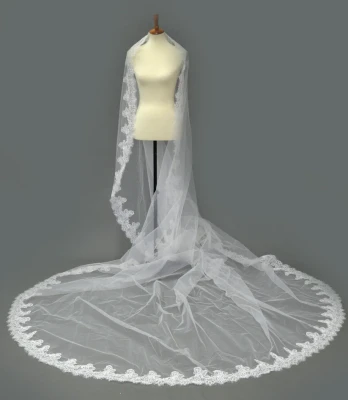  Chantilly Lace Mantilla Royal Cathedral Wedding Veil Elena E1643