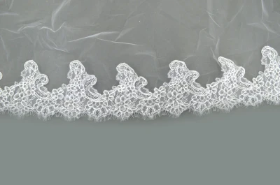  Chantilly Lace Mantilla Royal Cathedral Wedding Veil Elena E1643