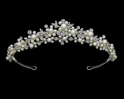 Romantic Pearl and Crystal Wedding Tiara hp6357