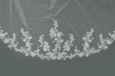 Royal Cathedral Wedding Veil - Floral Lace Applique E1665L