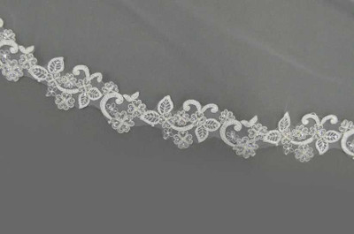 Royal Cathedral Lace Mantilla Wedding Veil E1661