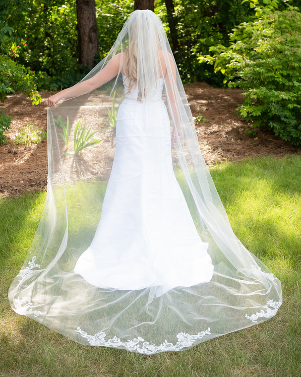 Beaded Lace Applique Royal Cathedral Wedding Veil CF240 Beaded Lace Applique Royal Cathedral Wedding Veil CF240