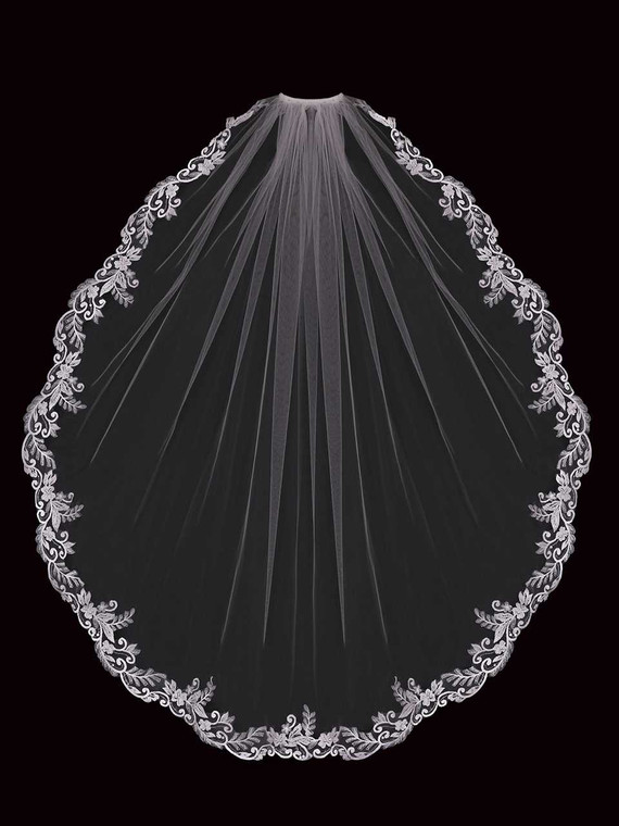 Beaded Lace Fingertip Wedding Veil enVogue V2196SF