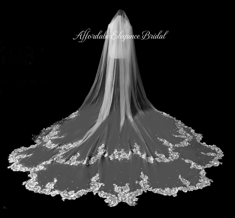 Dramatic Scallop Regal Cathedral Wedding Veil with Lace