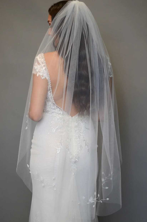 Frosted Bugle Bead Floral Fingertip Wedding Veil V504