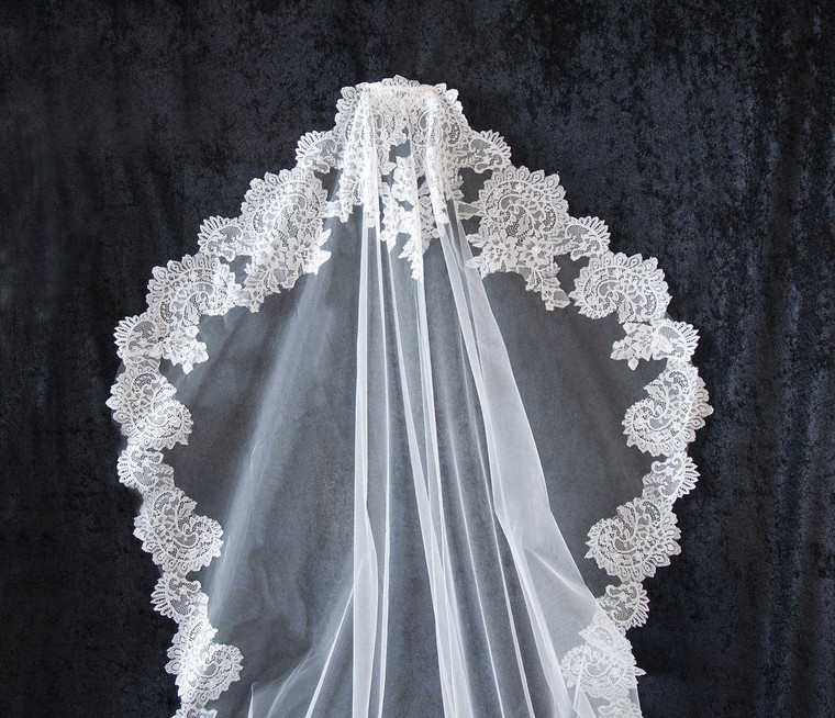 Lace Mantilla Royal Cathedral Wedding Veil CF288
