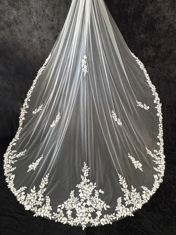 Extra Wide Royal Cathedral Wedding Veil with Leafy Lace CF952