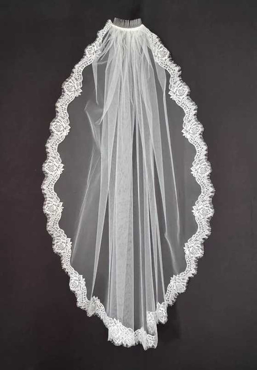 Knee Length Wedding Veil with Narrlow Chantilly Lace C665