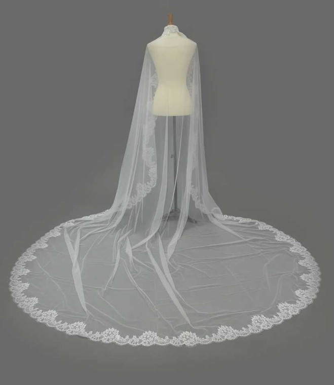 Royal Cathedral Chantilly Lace Mantilla Wedding Veil Elena E1663