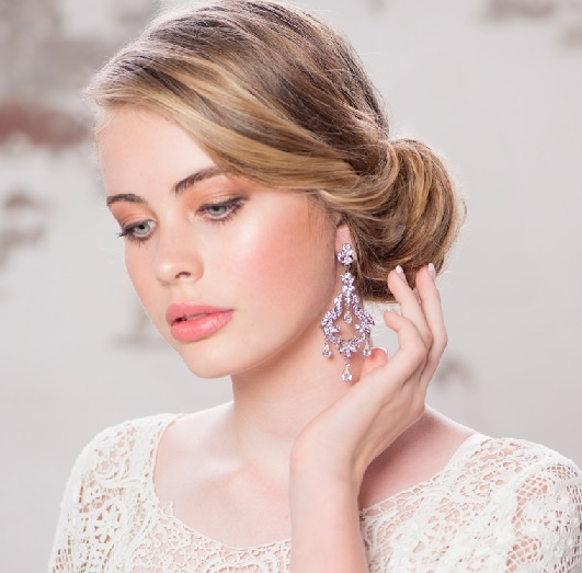 Earrings & Hairstyles: Finding The Best Match | Classy Women Collection