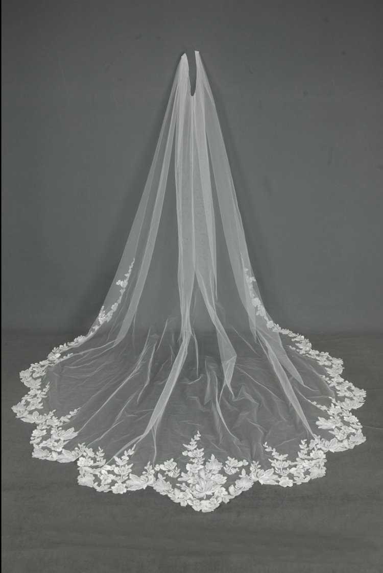 Wedding Veil Cape with Scallop Lace Edge CF283