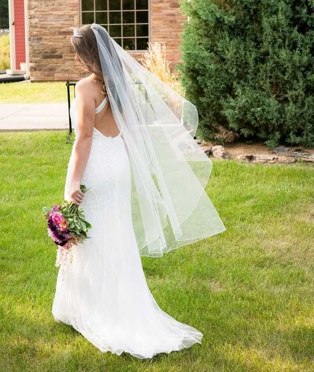 Angel Cut Custom Made Waltz Length Wedding Veil V6854 display picture 2
