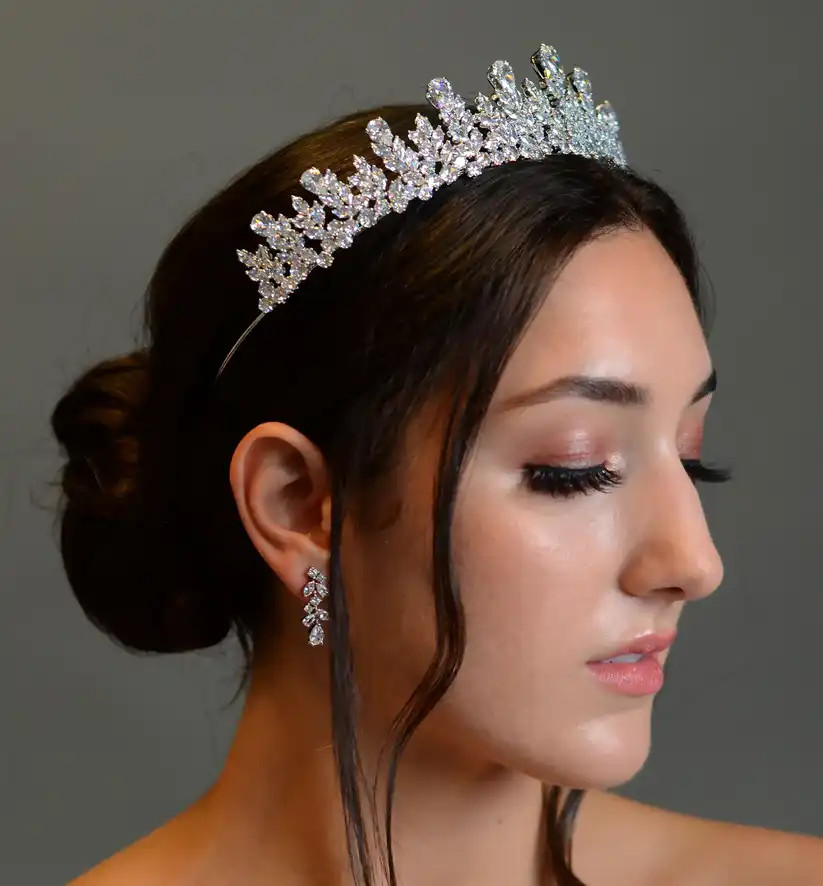 Regal CZ Wedding and Quinceanera Tiara Crown E334