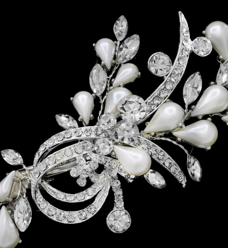 Vintage Look Crystal Bridal Hair Clip with Pearlesque Beads display picture 3