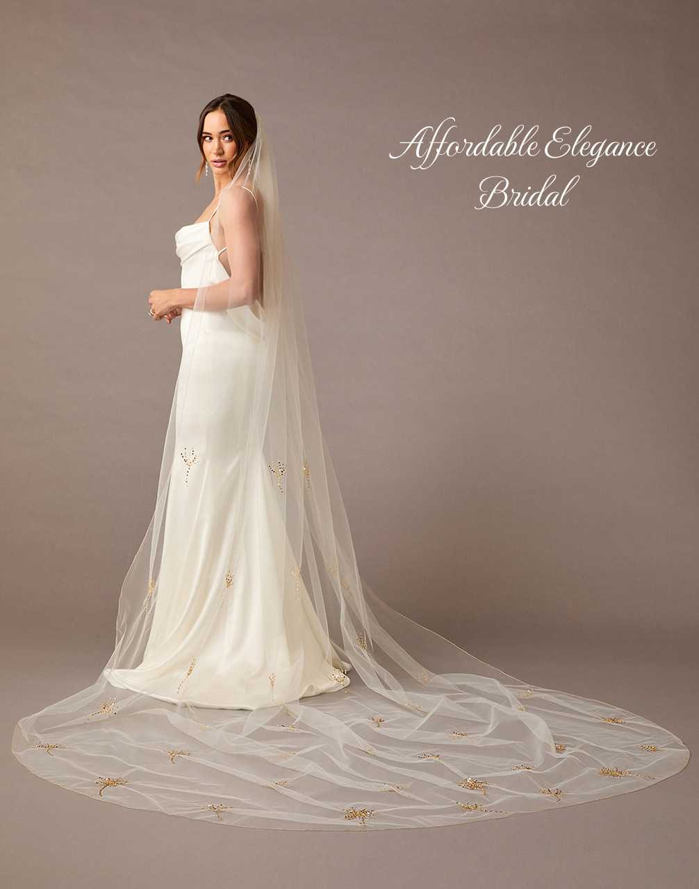 Royal Cathedral Wedding Veil with Gold Embroidery Envogue V2577RC