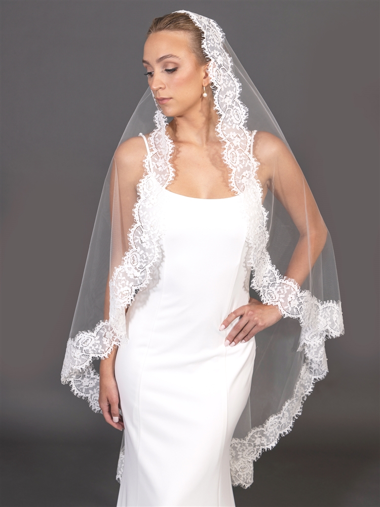 Miss Veil( ミスヴェール) Lace Mantilla Waltz Length Wedding Veil V4708M