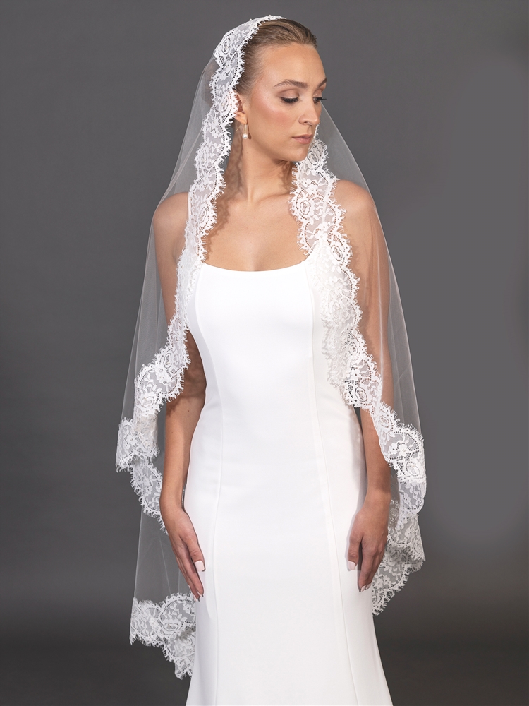 Lace Mantilla Waltz Length Wedding Veil V4708M