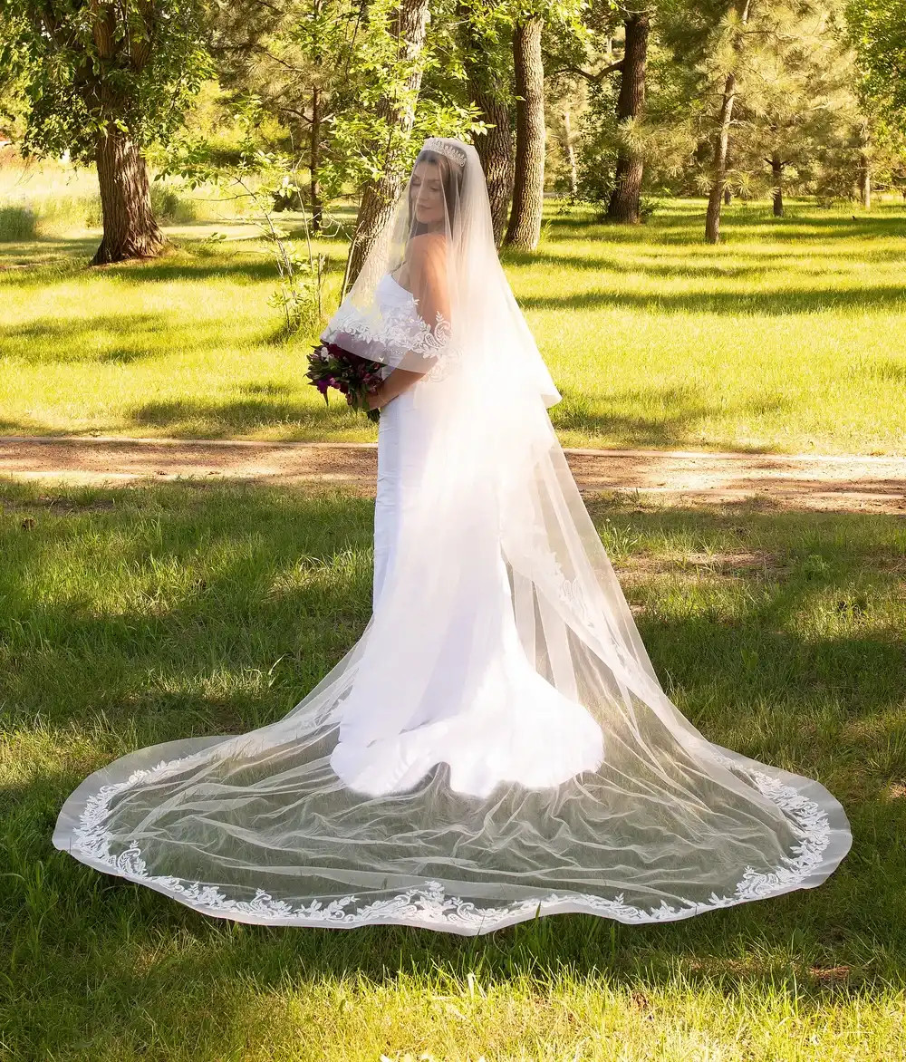 Two Layer Royal Cathedral Wedding Veil with Lace and Horsehair