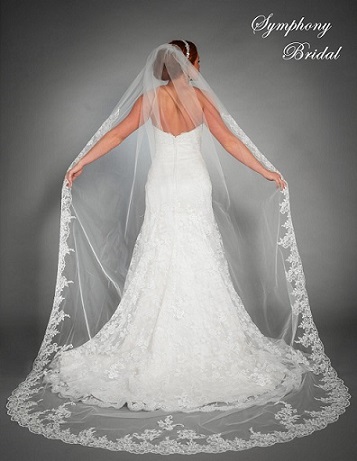 long veils for brides