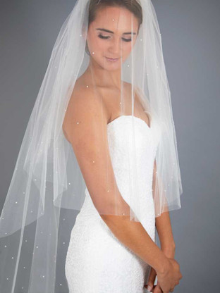 Lunss Pearl Scattered Shoulder Length Raw Cut Wedding Veil
