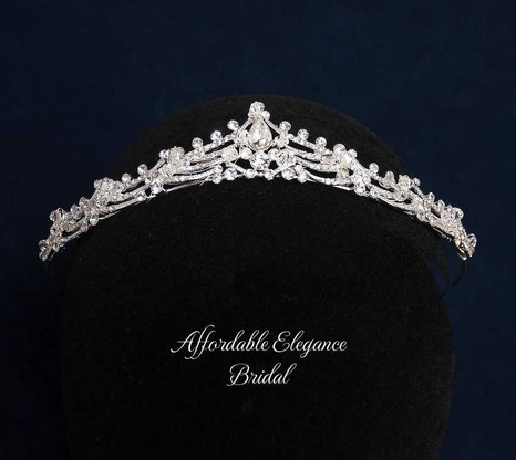 Dainty-Crystal-and-Rhinestone-