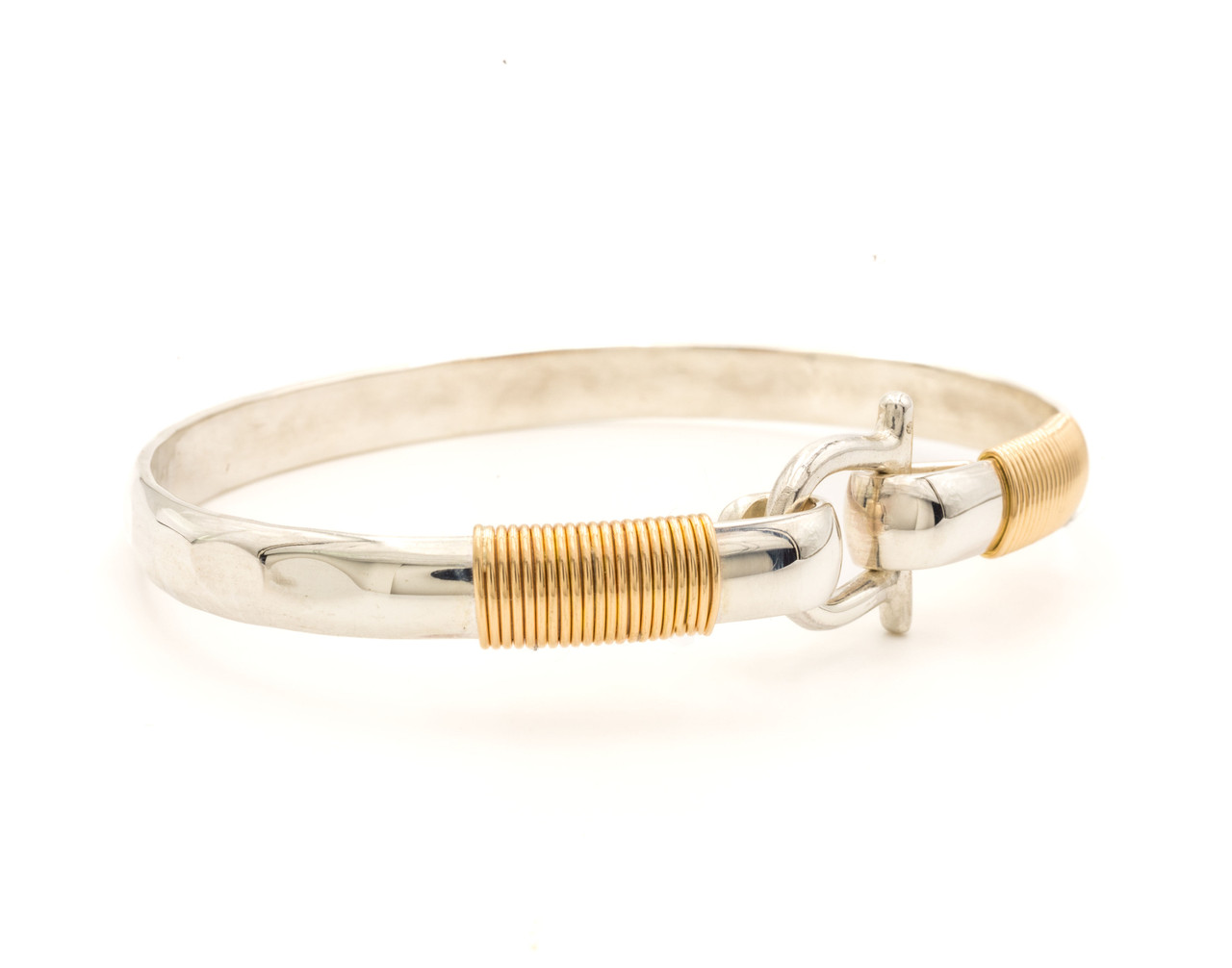 Silver shackle bracelet clearance