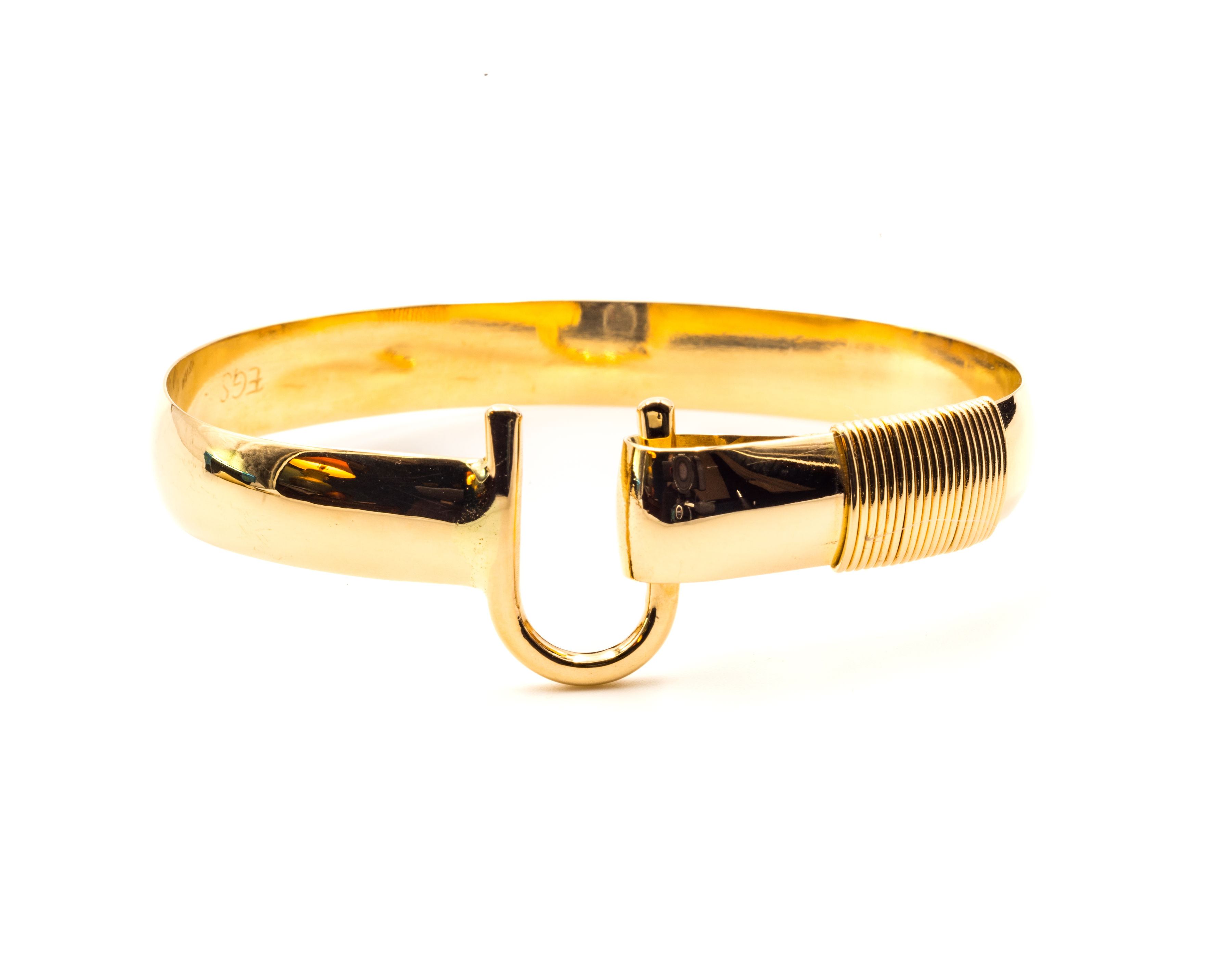 St. Croix Hook Bracelet, 14K, 8mm - Sonya Ltd